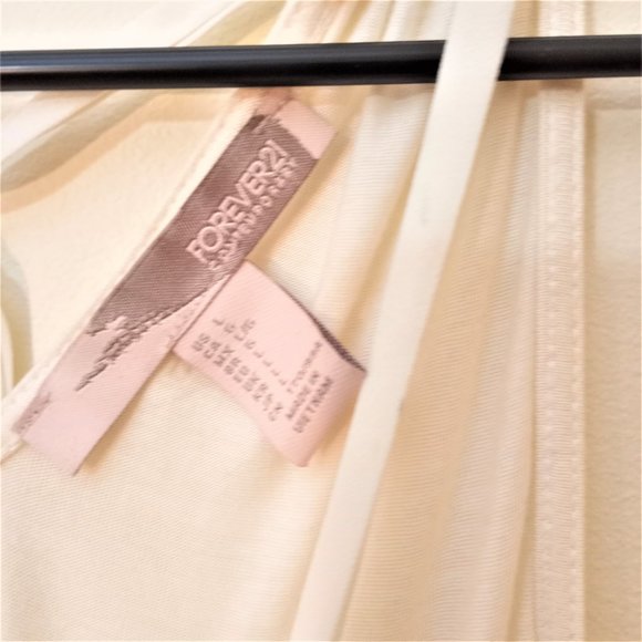 FOREVER 21 WHITE CAMI TOP - Picture 5 of 5